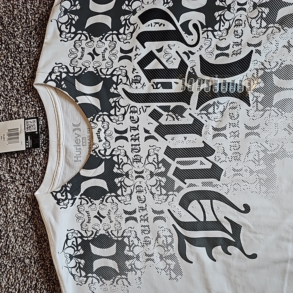 Hurley tee NWT - Picture 2 of 3
